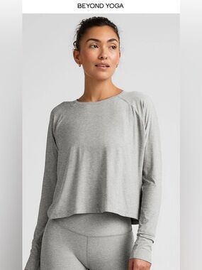 Featherweight Daydreamer Pullover